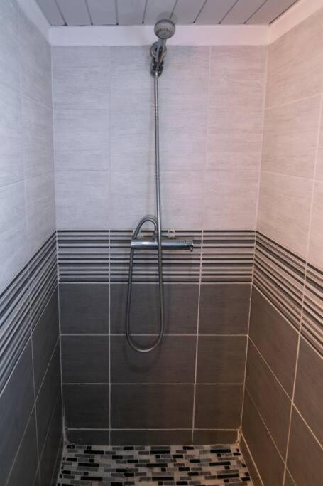 Appartement Le Jutini Caunes-Minervois Экстерьер фото